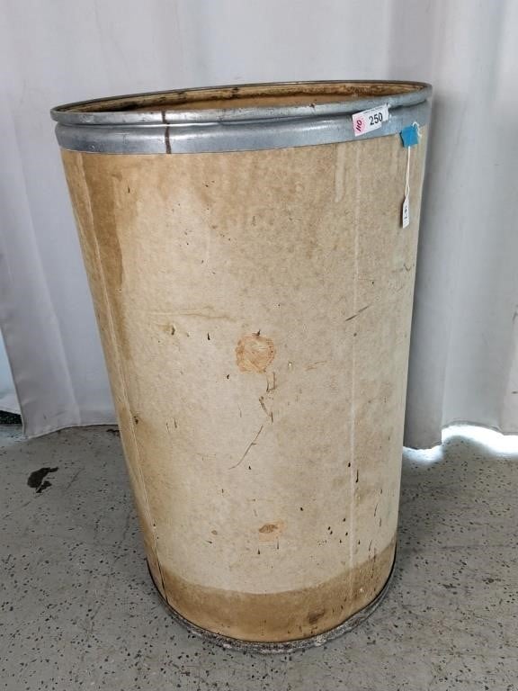 (1) Rustic Vintage Barrel