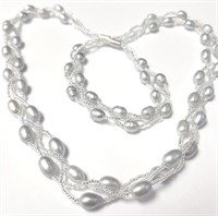 Fresh Water Pearl Necklace & Bracelet Set