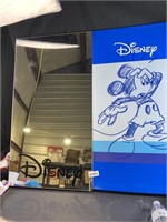 Disney Display set with Mickey & a Mirror