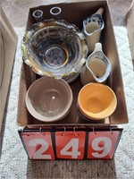 4 Pastel Crock Bowls / other Pottery