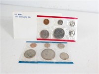 1977 Mint Uncirculated Coin Set