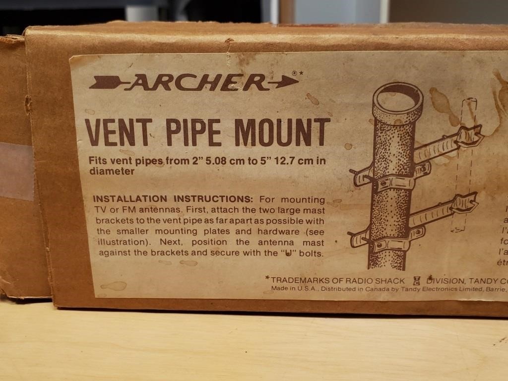 Vent Pipe Mount in box
