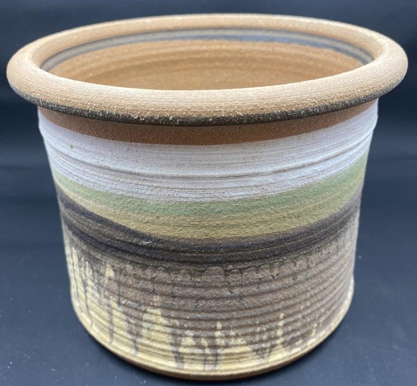 Handmade Drip Pattern Pottery Crock