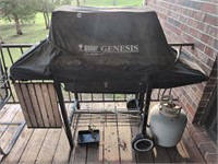 Weber Genesis gas grill w empty tank