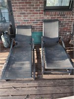 Pair lounge chairs