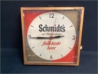 Vintage Schmidt’s Full Taste Beer Clock, Works