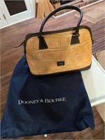 Dooney & Bourke purse w bag