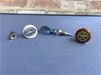 SELECTION OF DECORATIVE BOTTLE STOPPERS