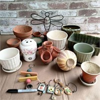 BOX LOT: ASSORTED POTTERY PLANTERS