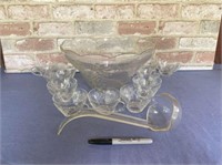 BOX LOT: PUNCH BOWL WITH 10 CUPS & LADLE