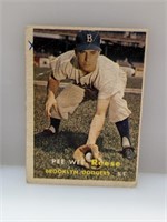 1957 Topps #30 Pee Wee Reese Dodgers HOF mk