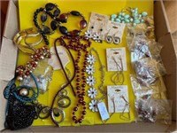 Lot 113 Fashion Bulk Beaded Necklace/ Earring Lot