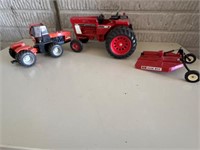 ERTL tractor toy lot.
