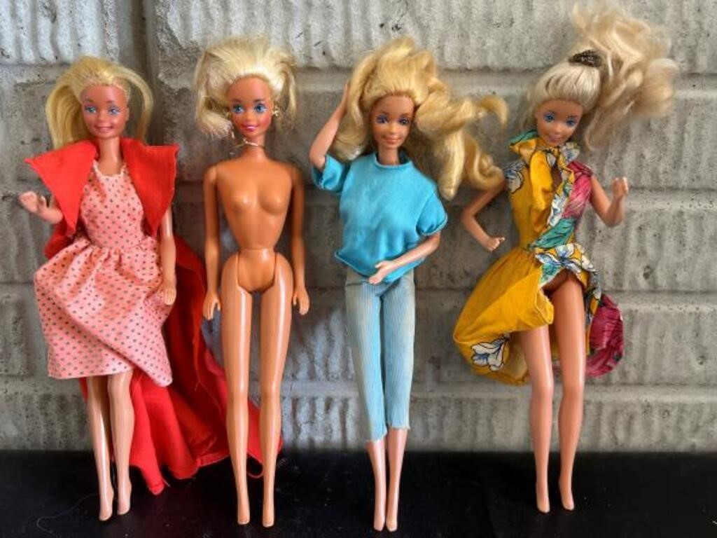 Mattel Barbie lot.
