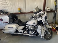 2008 Harley Davidson Ultra Classic Motorcycle