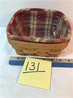 Longaberger basket w/cloth liner & plastic insert