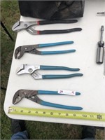 (4) Pairs of Pliers