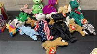 Lot Of 19 TY Beanie Babies