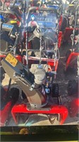 Toro Snowmaster 724 QXE Personal Pace Snowblower