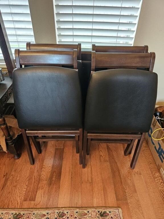 Padded Folding Card Table w/ (4) Chairs
