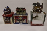3 LIGHTED CHRISTMAS BUILDINGS