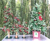 lot Christmas trees pre decorated 4' & under