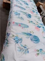 Comforter 86x90 & 2 pillow cases