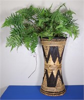 Nicely Woven Planter Stand