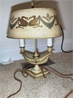 TABLE LAMP APPROX 22 IN TALL