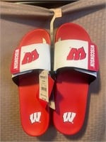 New FOCO Wisconsin Badgers men’s’sandals 13/14