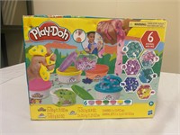 BRAND NEW Play Doh Animal Mix-In Set