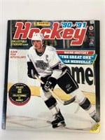 1990/91 Panini Hockey Sticker Book Complete