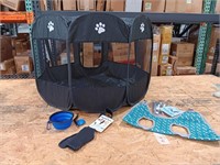Dog play pen 30x23 with carry case. Dog Knee