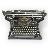 1920's Circa Underwood Standard Typewriter