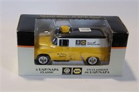 NAPA 1957 DODGE BANK 1/24