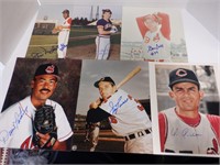 LOT OF 18 CLEVELAND INDIANS SIGNED 8X10 PHOTOS