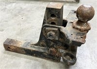 NO SHIPPING: adjustable hitch with 2-5/16" ball