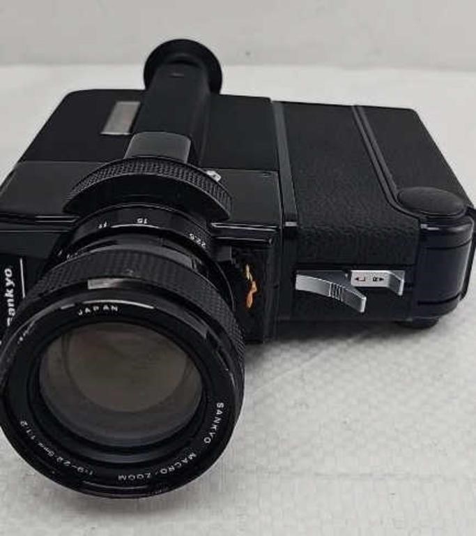 Vintage- Super eight camera sankyo