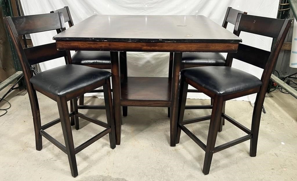 NO SHIPPING: pub table with 4 chairs, table is
