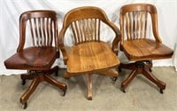 NO SHIPPING: 3pc vintage wood rolling chairs, 1