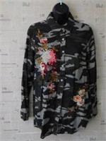 ESTATE SOFT SURROUNDINGS CAMOFLAUGE BUTTON UP WITH