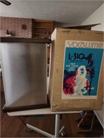 Vintage Vicalune L-310 Sight & Sound Light Box