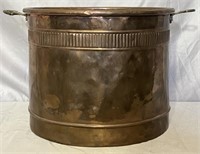 Vintage copper pot/ planter.