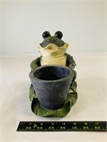 Ceramic frog planter statue
