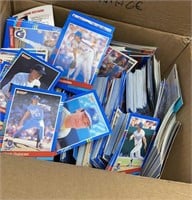 1000 mixed vintage cards