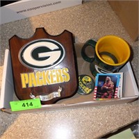 GREEN BAY PACKERS PLAQUE, 1996 PINBACK BUTTON >>>