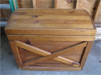 Vintage Heavy Duty Wooden Chest Box/Compartment