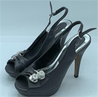 Size 8.5 Lasonia Womens Heels