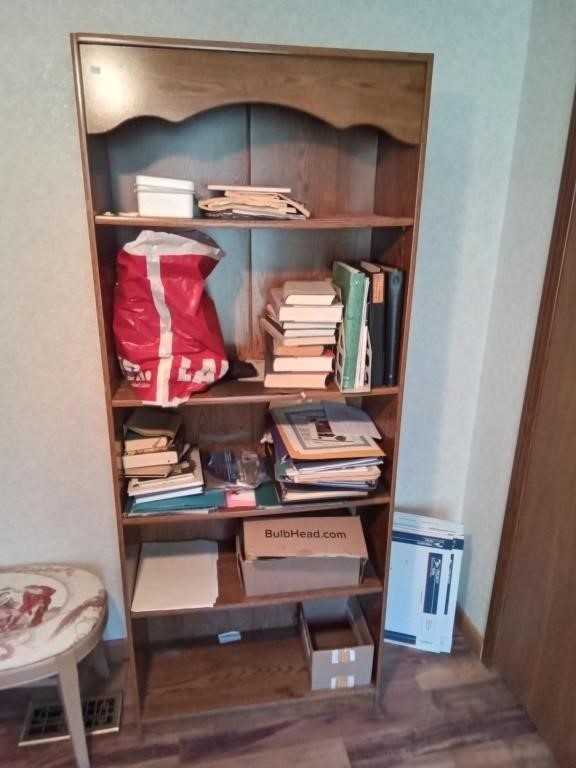 bookshelf no contents