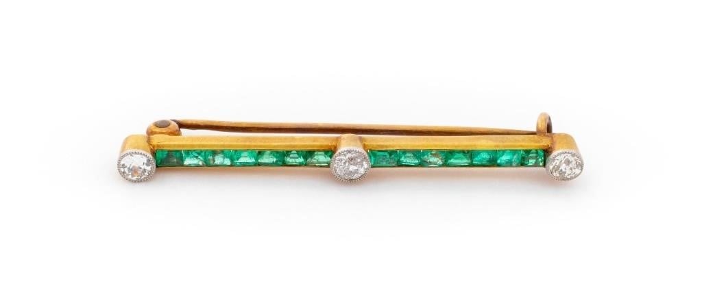 18K Emerald Diamond Bar Pin